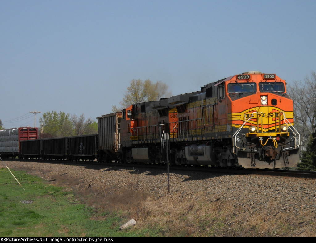 BNSF 4900 East